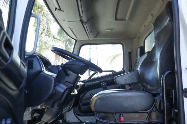 2016 Hino 268 2D Conventional Cab