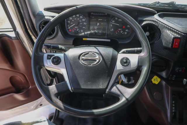 2023 Hino Hino L6
