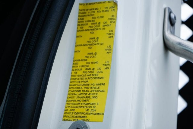 2025 Hino Hino L6 Base