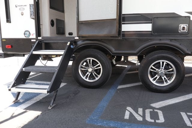 2022 Heartland Mallard RV Trailer