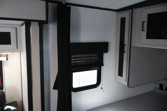 2022 Heartland Mallard RV Trailer
