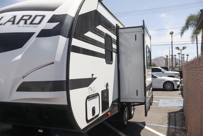 2022 Heartland Mallard RV Trailer