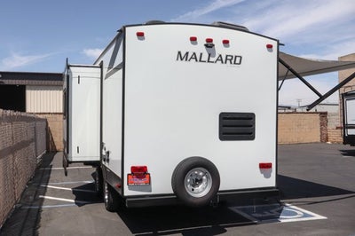2022 Heartland Mallard RV Trailer