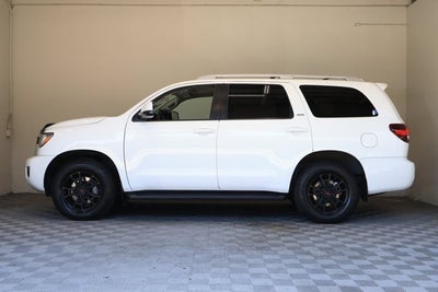 2021 Toyota Sequoia SR5