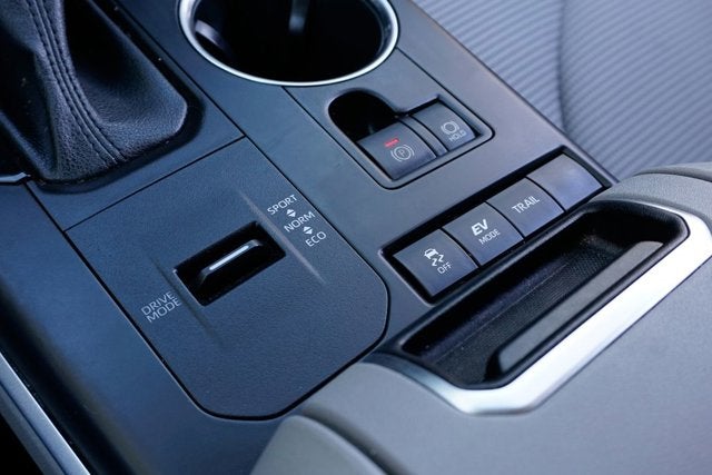 2021 Toyota Highlander Hybrid LE