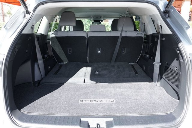 2021 Toyota Highlander Hybrid LE