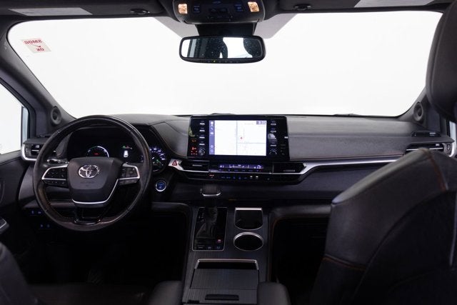 2022 Toyota Sienna XSE