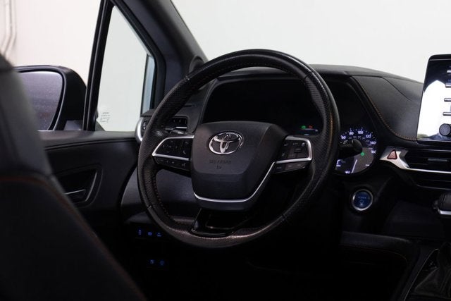 2022 Toyota Sienna XSE