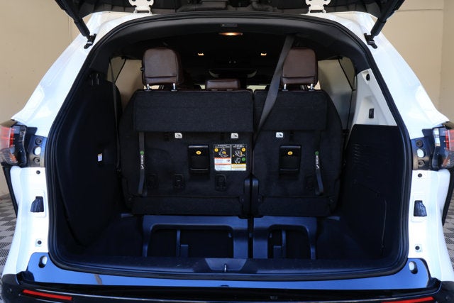 2024 Toyota Sienna Platinum