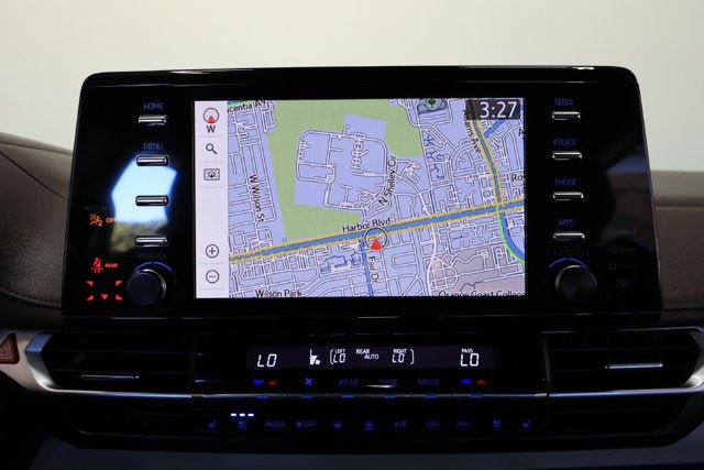 2024 Toyota Sienna Platinum