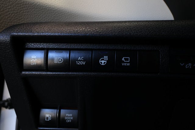 2024 Toyota Sienna Platinum