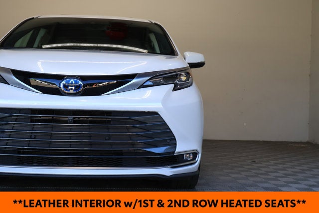 2024 Toyota Sienna Platinum