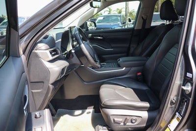 2020 Toyota Highlander XLE