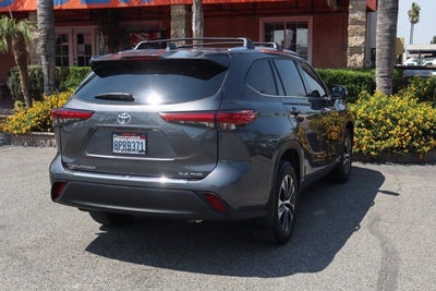 2020 Toyota Highlander XLE