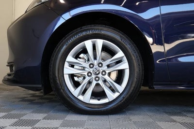 2025 Toyota Sienna XLE