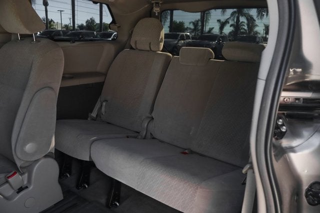 2017 Toyota Sienna LE