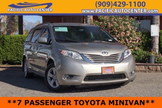 2017 Toyota Sienna LE