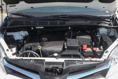 2019 Toyota Sienna LE