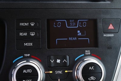 2019 Toyota Sienna LE