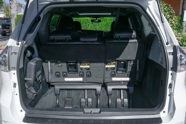 2016 Toyota Sienna SE