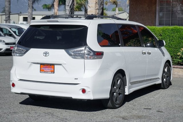 2016 Toyota Sienna SE