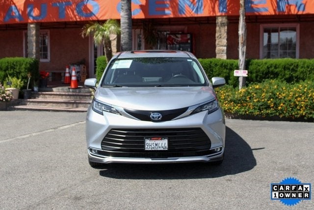 2023 Toyota Sienna XLE