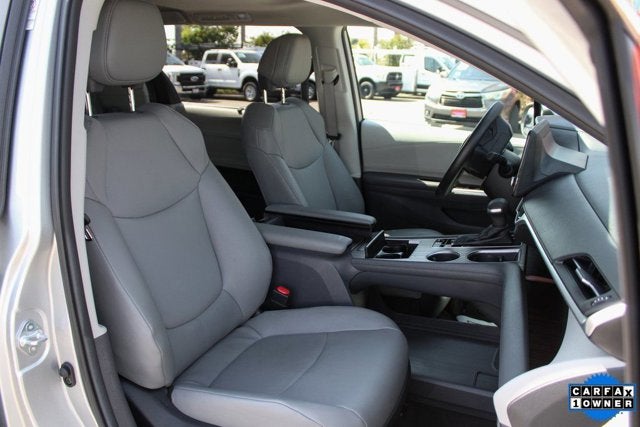 2023 Toyota Sienna XLE