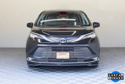 2023 Toyota Sienna XLE
