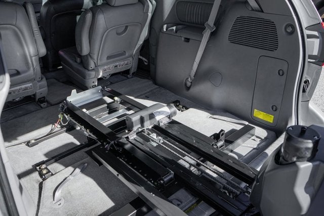 2007 Toyota Sienna XLE