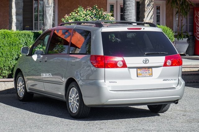 2007 Toyota Sienna XLE