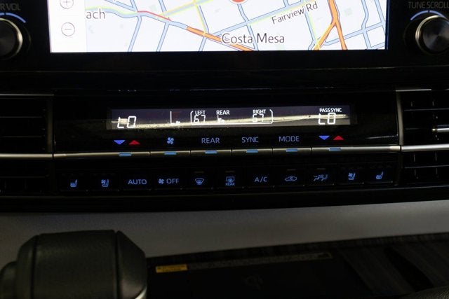 2024 Toyota Sienna Limited