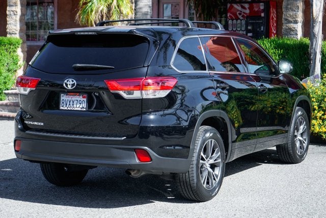 2017 Toyota Highlander LE