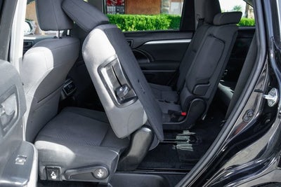 2017 Toyota Highlander LE