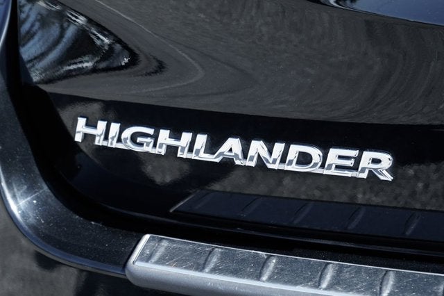 2017 Toyota Highlander LE