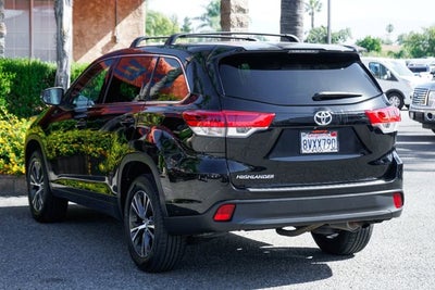 2017 Toyota Highlander LE