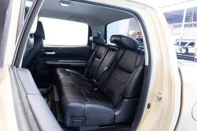 2018 Toyota Tundra 4WD SR5