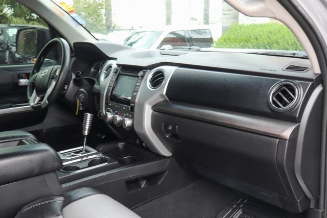 2016 Toyota Tundra SR5