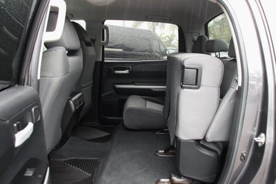 2015 Toyota Tundra SR5