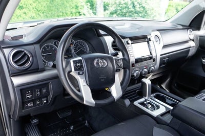 2017 Toyota Tundra SR5