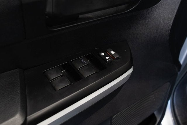 2017 Toyota Tundra 4WD SR5