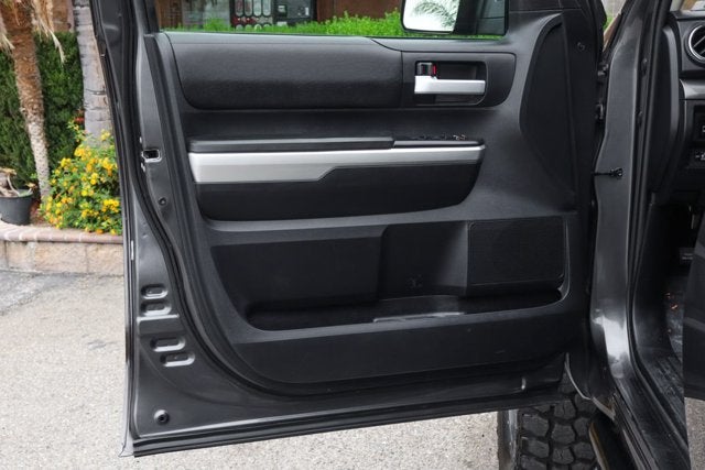 2015 Toyota Tundra SR5