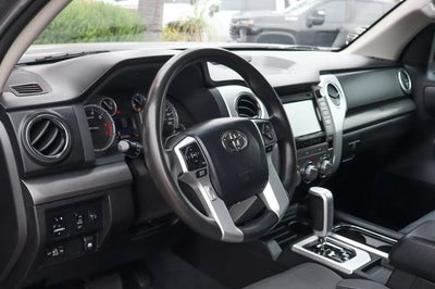 2015 Toyota Tundra SR5