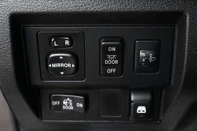 2015 Toyota Tundra SR5