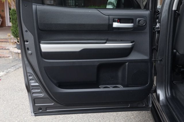 2015 Toyota Tundra SR5