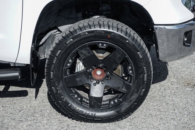 2017 Toyota Tundra SR5