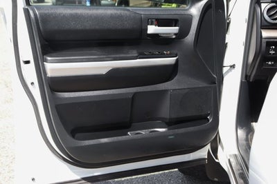 2015 Toyota Tundra SR5