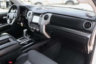 2015 Toyota Tundra SR5