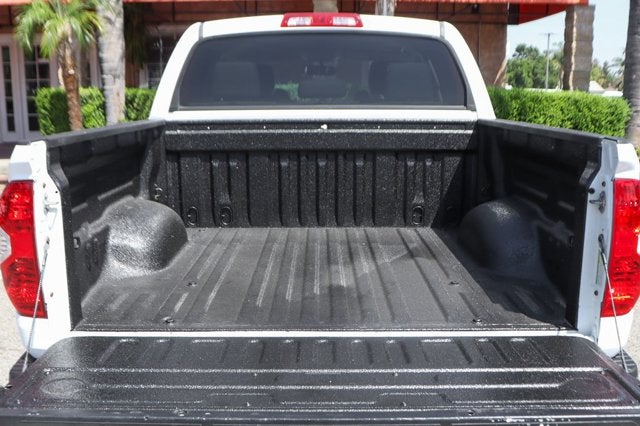 2015 Toyota Tundra SR5