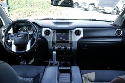 2015 Toyota Tundra SR5