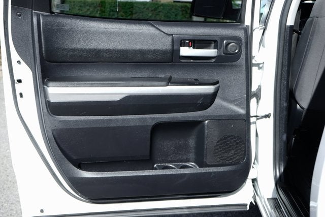 2015 Toyota Tundra SR5